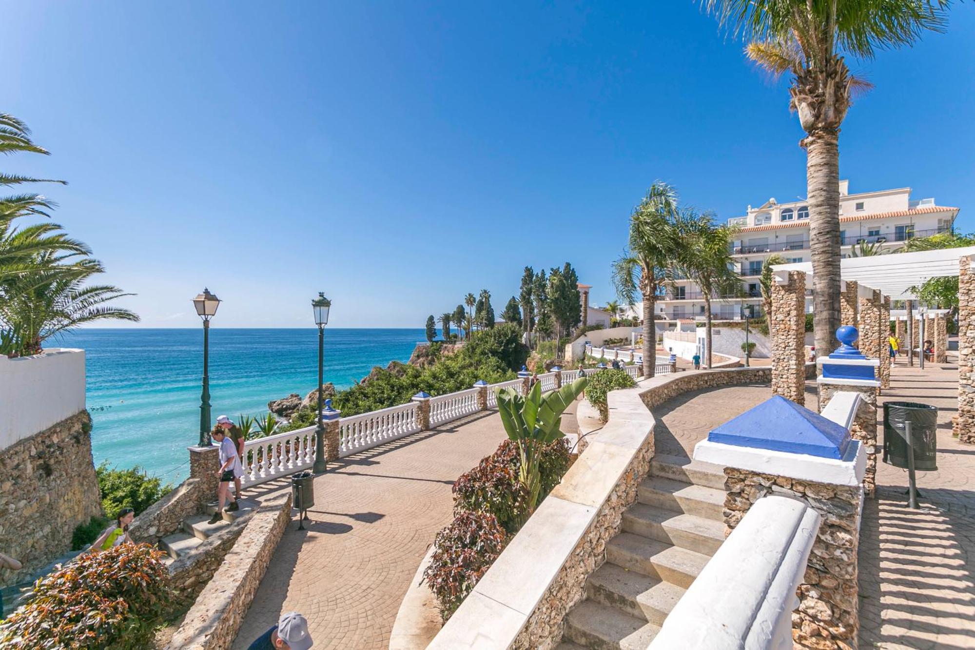 Canovas Nerja - Casa Adosada Con Piscina Los Huertos 6 ภายนอก รูปภาพ